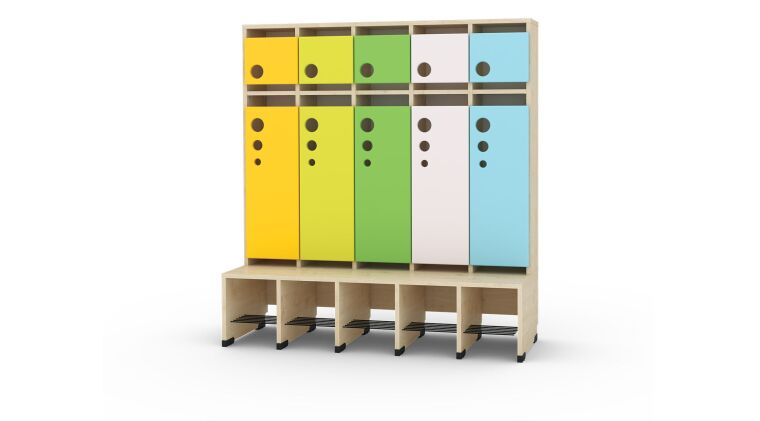 Universal Cloakroom 5 - 4470241EX_10.jpg