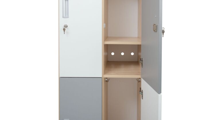 School Cloakroom 4 - 6513264K_14.jpg