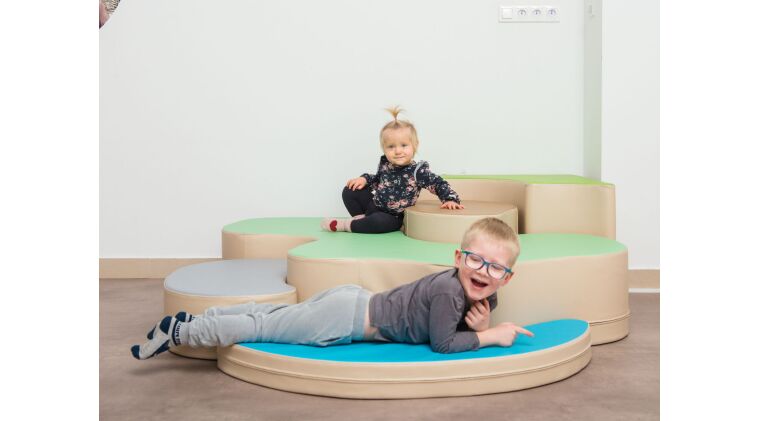 Mountain Climbing Set - 4641868_2.jpg