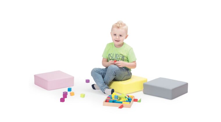 Set of pastel poufs in stand on wheels - 6512593K_2.jpg