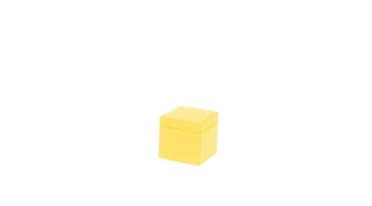 Small cube - 4641844.jpg