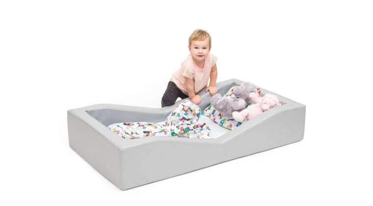 Foam bed with a mattress - 4641347_3.jpg